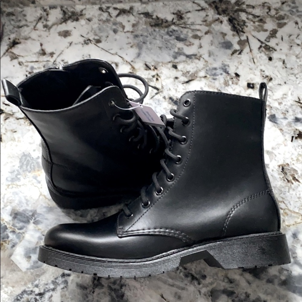 🆕Boots